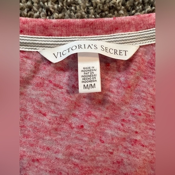 Victoria's Secret Long Sleeve Lounge Night Sleep Top in Pink Medium - Picture 2 of 7